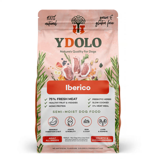 SiarFrozen Healthy & Pure Iberico cold-pressed dog food bags in 2.5kg and 10kg sizes, featuring premium fresh Iberico pork and holistic botanicals.
